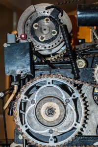 Kettensägen Schärf- und Schrenkmaschine